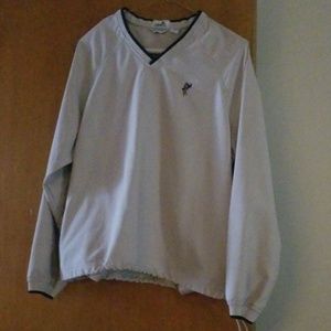 Golf windbreaker